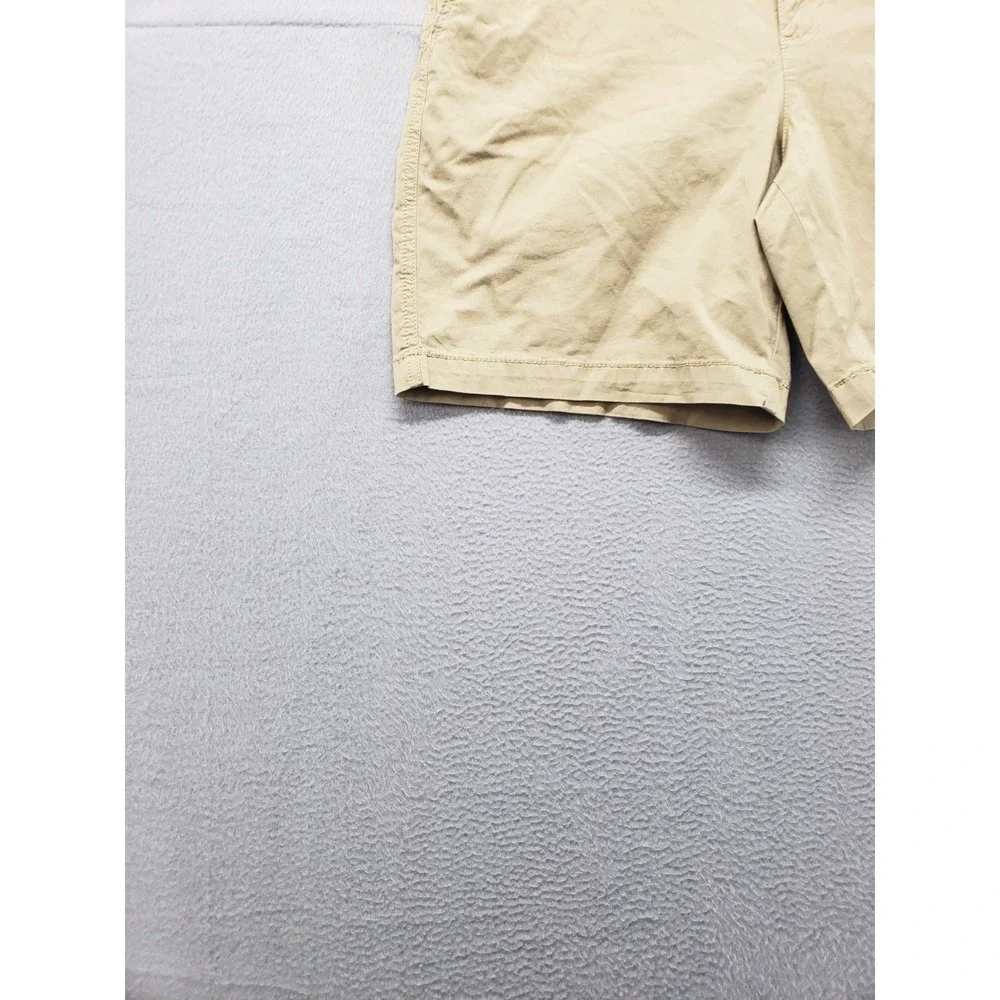 Croft & Barrow Men Short 34 Beige Chino Flat Front Stretch Slash Pockets Classic